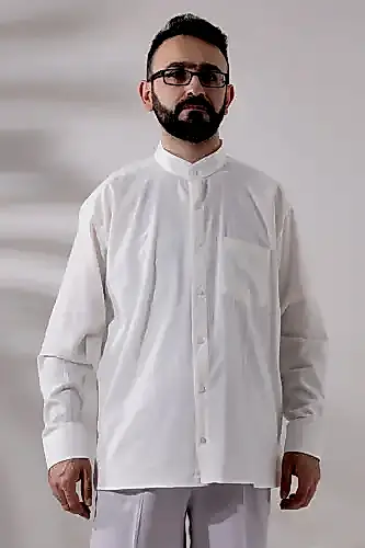 Açık Krem Erkek Bol Kesim Tek Cepli Hakim Yaka Hac ve Umre Keten Gömlek 