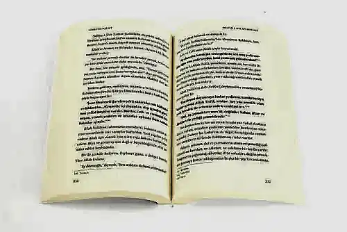 Adab-ı Muaşeret Edeb ve Ahlak Prensipleri - Çelik Yayınevi (1)