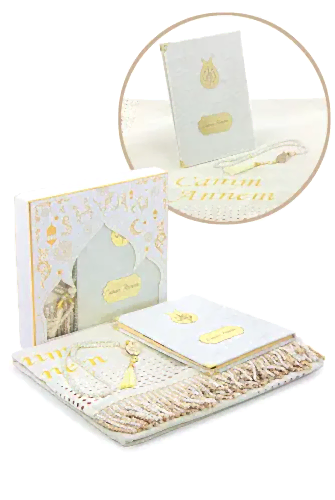 Anneler Gününe Özel İsim Nakışlı İnci Tesbih Yasin Kitabı Şönil Seccade Seti Beyaz 