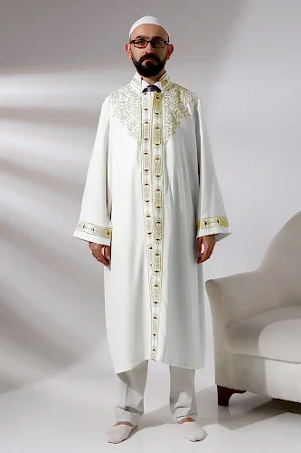 Beyaz Erkek Namaz Elbisesi Hakim Yaka Nakış İşlemeli İmam Cübbesi 
