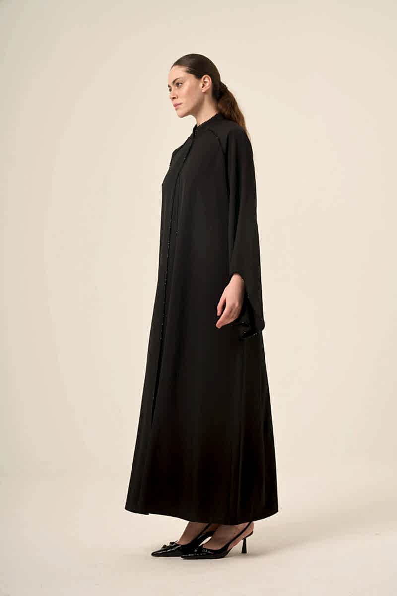 Dizili Kristal Taş Detaylı Hakim Yaka İki Parça Abaya 6509-25 Siyah - Derin Store