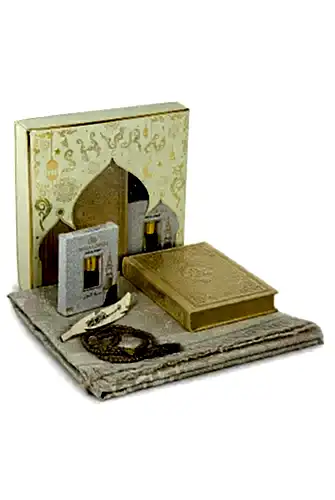 Fransızca Mealli Medine Hatlı Kuranı Kerim ve Seccade Seti Krem 