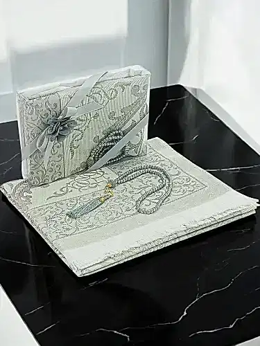 Gelin Damat Bohçasına Uygun Hediyelik Kutulu İnci Tesbihli Çeyizlik Seccade Seti Gri 