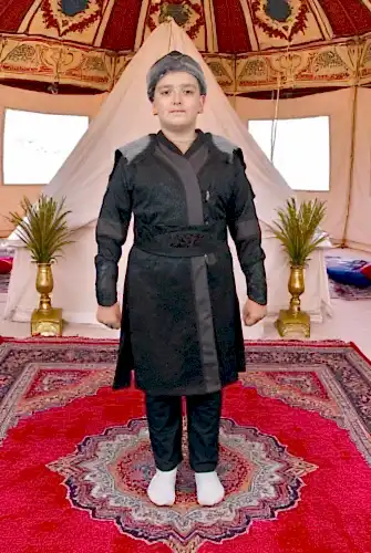 Hakiki Kürk Detaylı Ertuğrul Erkek Çocuk Kostümü, Alp Kıyafeti Siyah 