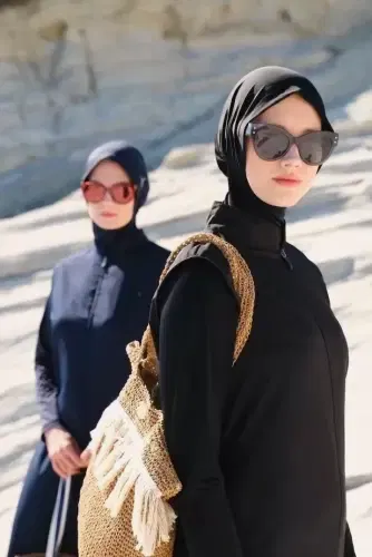 Haşema Tam Boy Siyah Jileli 4 Parça Tam Kapalı Tesettür Mayo Takımı H-6021-23 - Haşema (1)