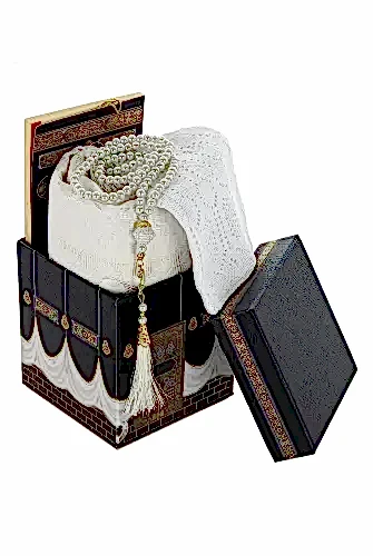 Kabe Desenli Özel Kutusunda Seccadeli Hediyelik Mevlüt Seti Beyaz - ihvanonline (1)