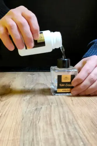 Kabe Örtüsü Kokusu Çubuklu Koku Bambu Kokusu Yedek Dolum Şişesi 100Ml - Esved (1)