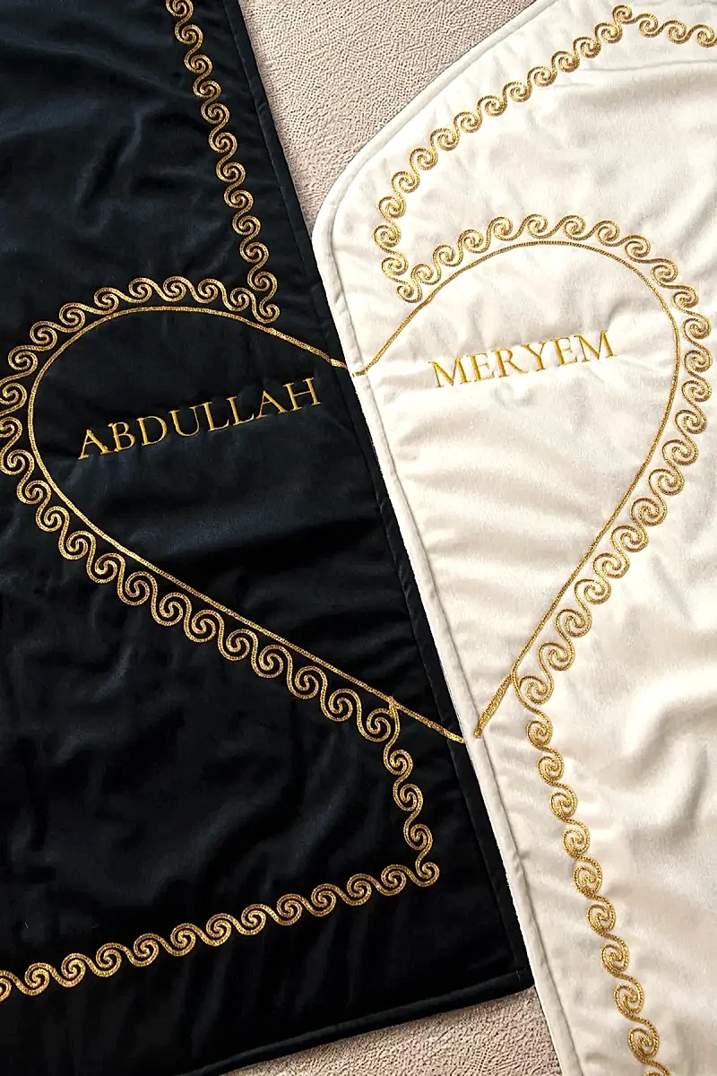 Kişiye Özel İsimli Kalpli Seccade Gelin Damat Bohçası Çift Seccadesi Tesbihli Çeyizlik Hediyelik Set - 3