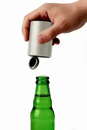 Mıknatıslı Bas Çek Otomatik Şişe Açacağı Beyaz 