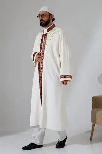 Nakış İşlemeli Hakim Yaka İmam Cübbesi, Çıt Çıtlı Cepli Namaz Cübbesi Bordo Bordürlü - Krem - İhvan (1)