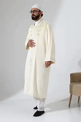 Nakış İşlemeli Hakim Yaka İmam Cübbesi, Çıt Çıtlı Cepli Namaz Cübbesi Gümüş Bordürlü - Krem - İhvan (1)