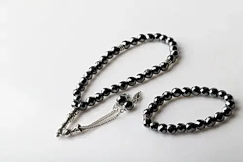 Özel Kutulu Doğal Hematit Taşı Tesbih ve Bileklik Seti - ihvanonline (1)