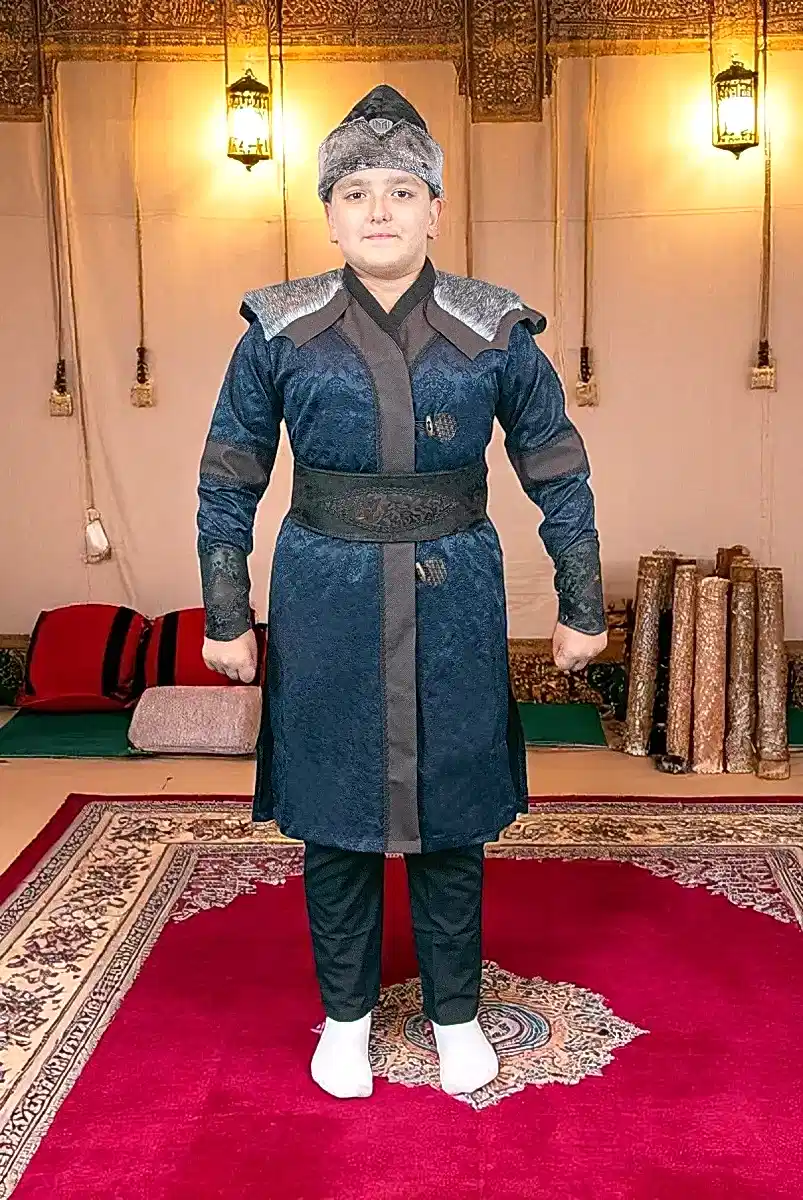 Peluş Kürk Detaylı Ertuğrul Erkek Çocuk Kostümü, Alp Kıyafeti Lacivert - 1