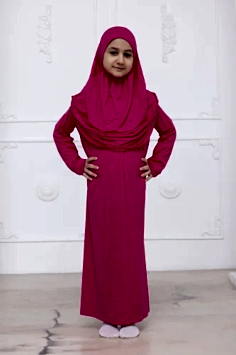 Pratik Başörtülü Çocuk Namaz Elbisesi, Tek Parça Çocuk Namaz Kıyafeti Fuşya - ihvanonline (1)