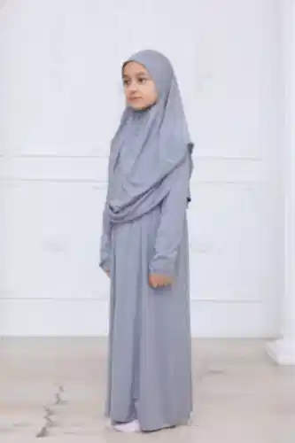 Pratik Başörtülü Çocuk Namaz Elbisesi, Tek Parça Çocuk Namaz Kıyafeti Gri 