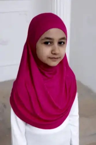 Pratik Hazır Geçmeli Çocuk Şal, Rahat Lastikli Hijab Başörtü Fuşya 
