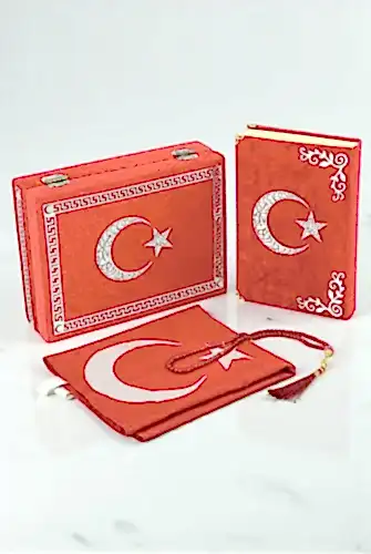 Türk Bayraklı İsme Özel Kutulu Kadife Kuranı Kerim, Bayrak ve Tesbih Hediyelik Set - 1